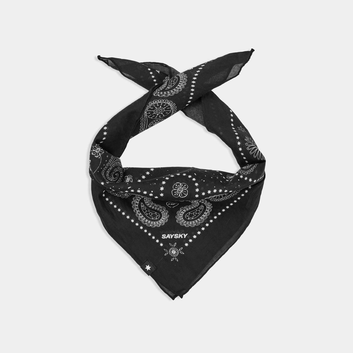 Bandana SAYSKY, color negro - vista del producto anudado