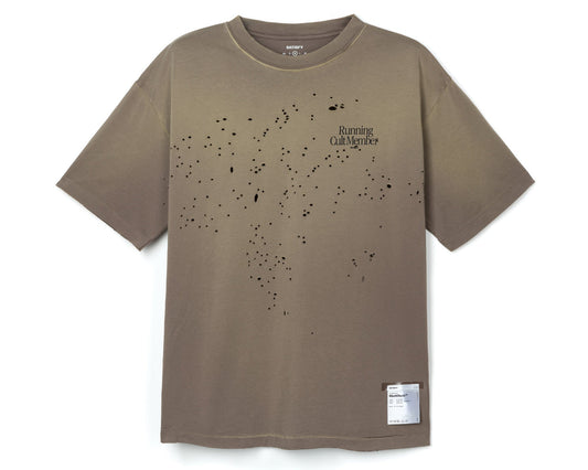 MothTech T-Shirt Sun Bleached Falcon - vista frontal de la prenda con estampado Running Cult Member