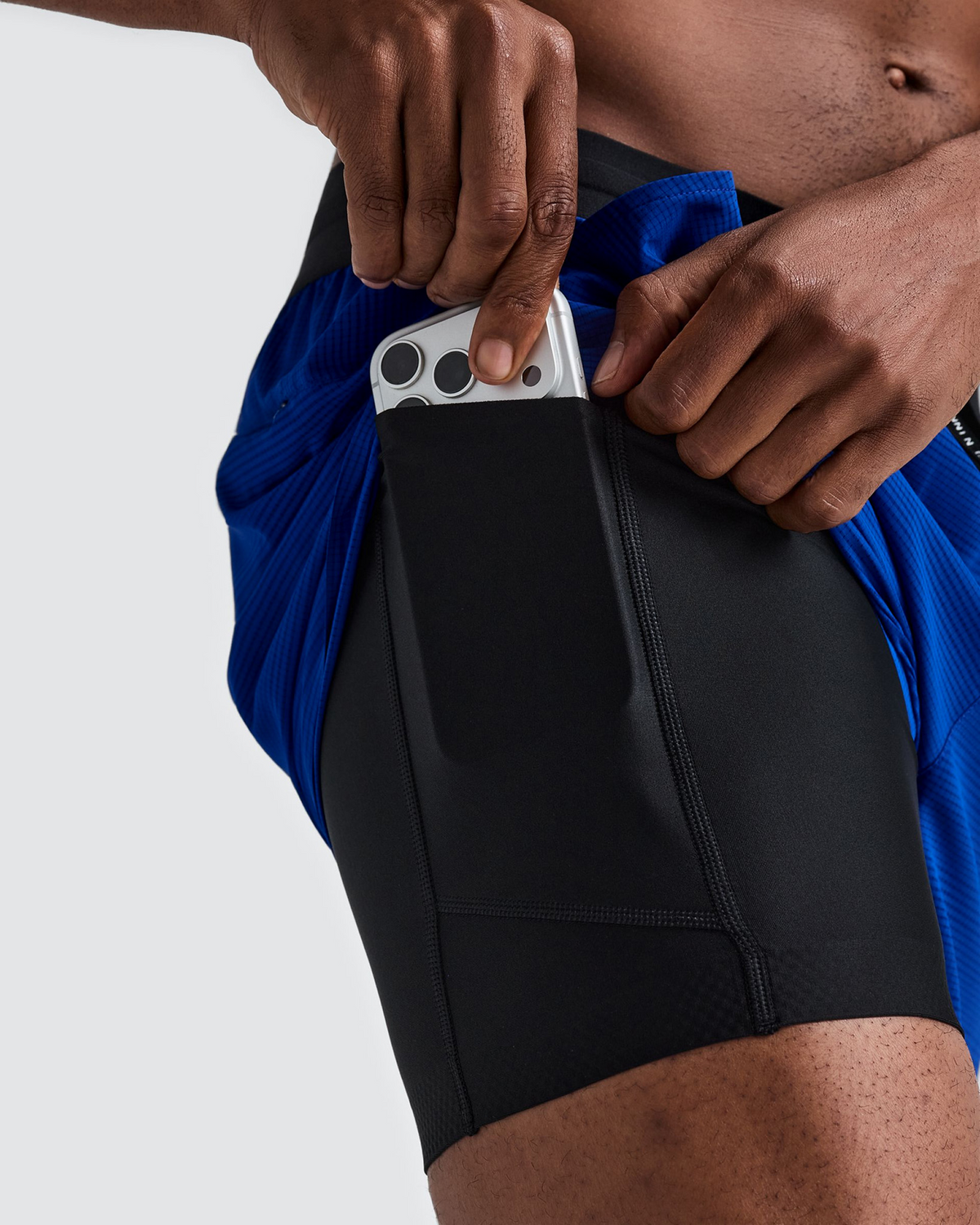 Short de running Bandit CoolGrid 5" para hombre, color Bauhaus Blue - detalle del short interior