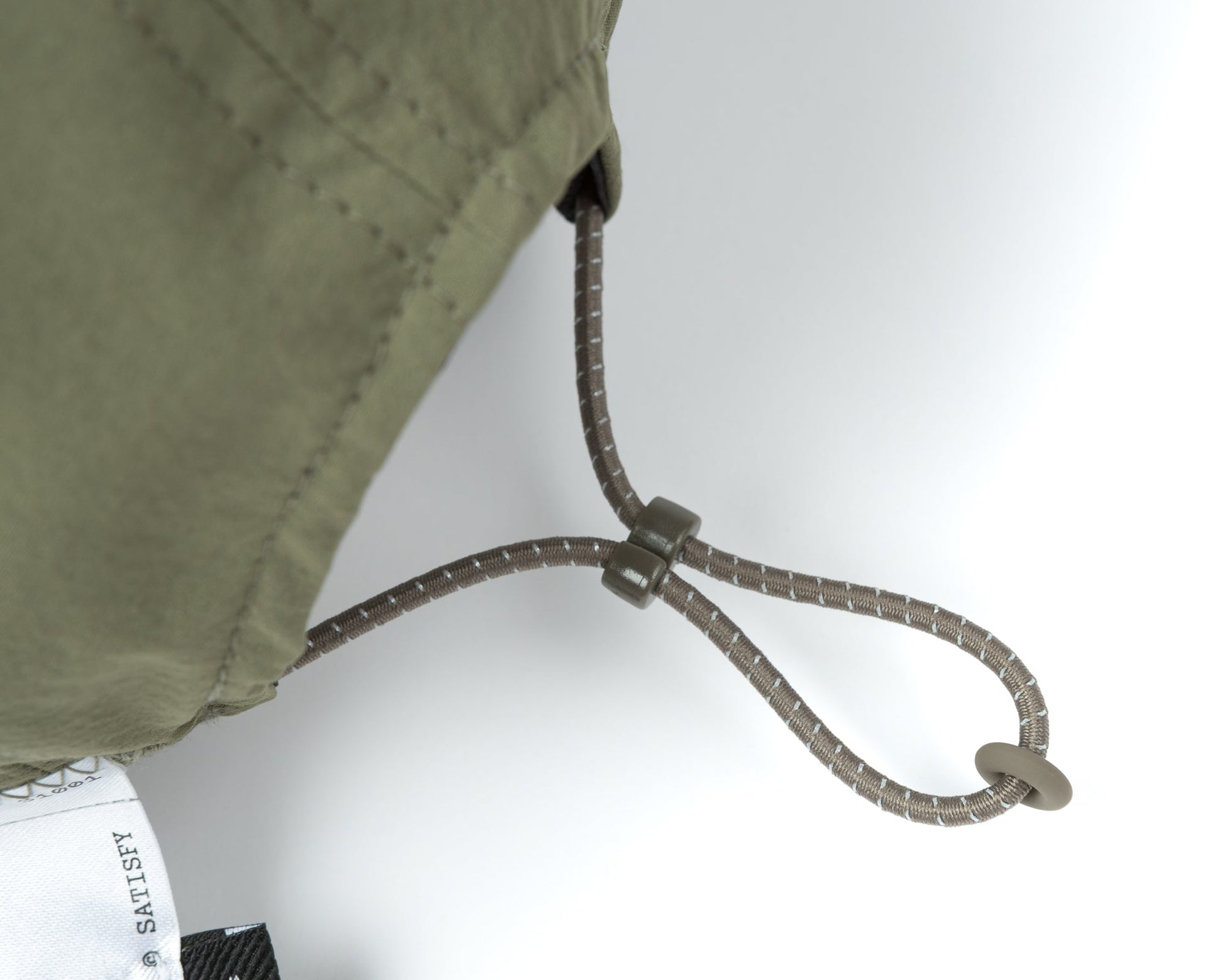 PeaceShell Cordura Trail Cap Tea - vista posterior con el cordon elastico de ajuste