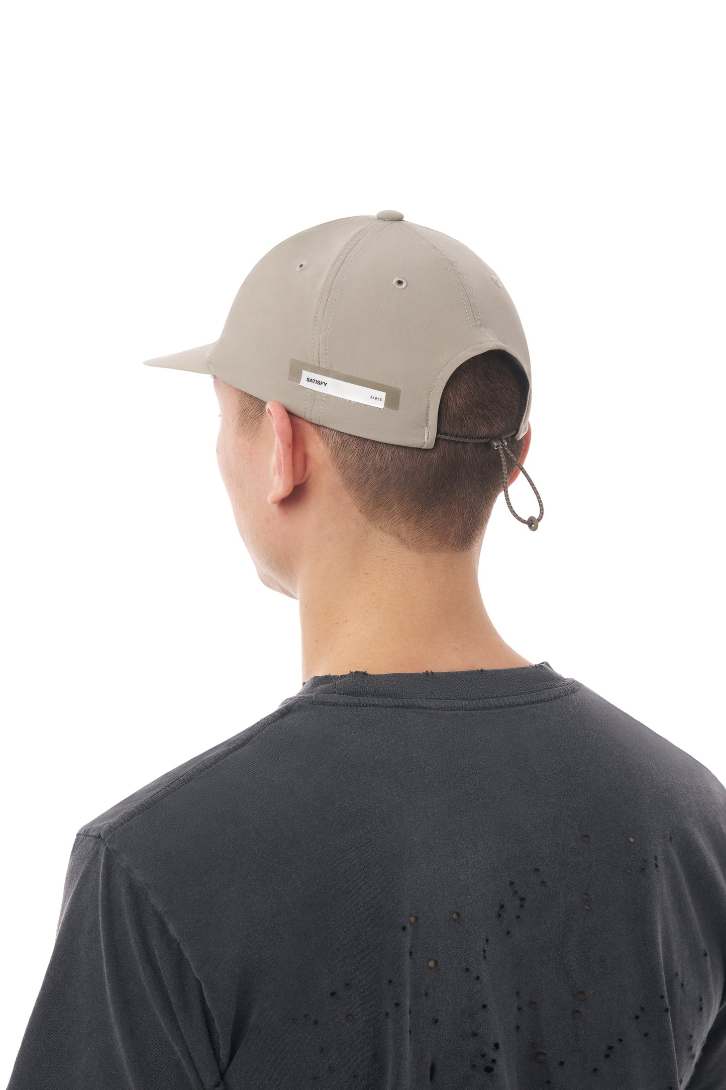 PeaceShell Running Cap Moon Rock - vista posterior en modelo