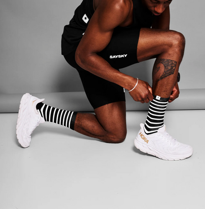 Medias de running SAYSKY Combat High, color rayas