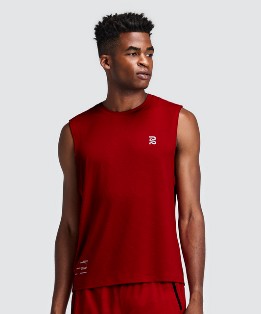Bividí Bandit Micromesh para hombre, color Oxide Red - vista frontal en modelo